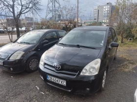 Toyota Corolla verso, снимка 1