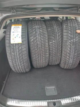 Seat Leon 1.6 TDI LED-MATRIX EU6B, снимка 16