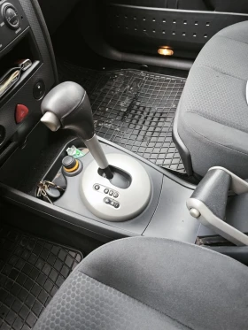 Renault Megane 2.0   | Mobile.bg    15