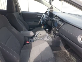 Toyota Auris 2.0d 124 , снимка 9