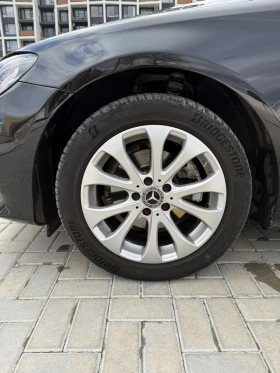 Mercedes-Benz E 220, снимка 15 - Автомобили и джипове - 53376342