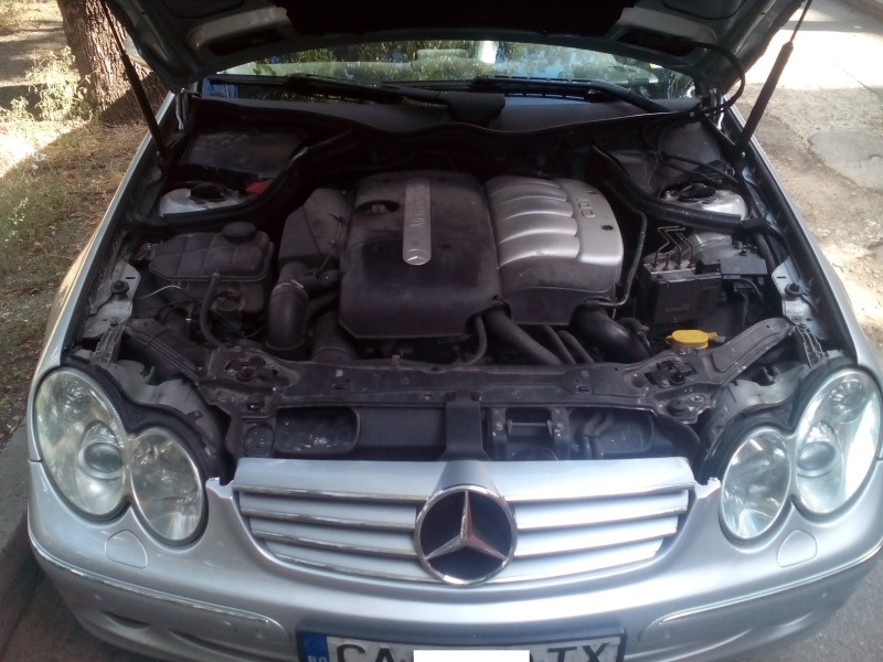 Mercedes-Benz CLK, снимка 4 - Автомобили и джипове - 45204284
