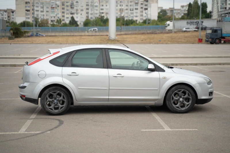 Ford Focus 1.6 LPG, снимка 1 - Автомобили и джипове - 47190925