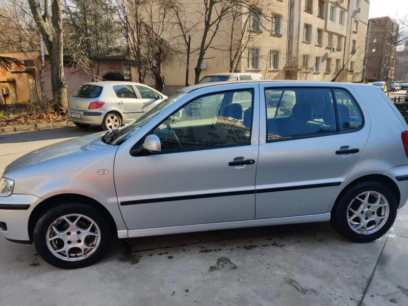 VW Polo, снимка 11 - Автомобили и джипове - 48446271