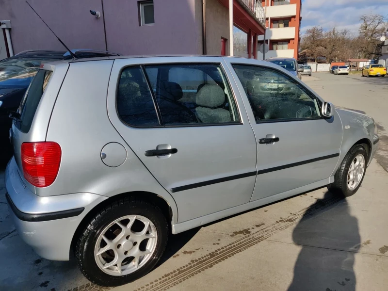 VW Polo, снимка 3 - Автомобили и джипове - 48446271