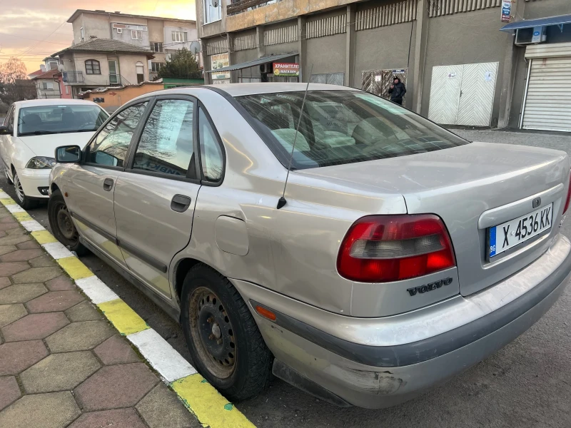 Volvo S40 1.8, снимка 3 - Автомобили и джипове - 49169485