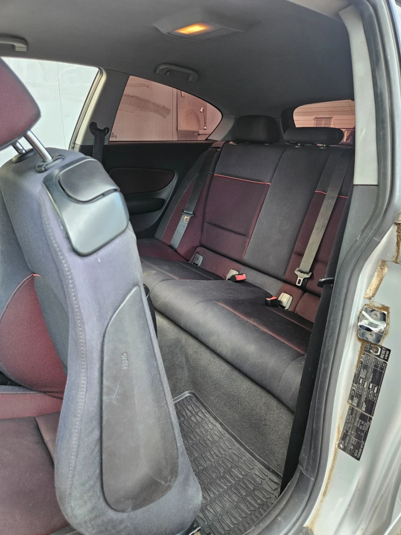 BMW 120 FACELIFT/M-TECSHNIK ОКАЧВАНЕ/XENON, снимка 14 - Автомобили и джипове - 51637609