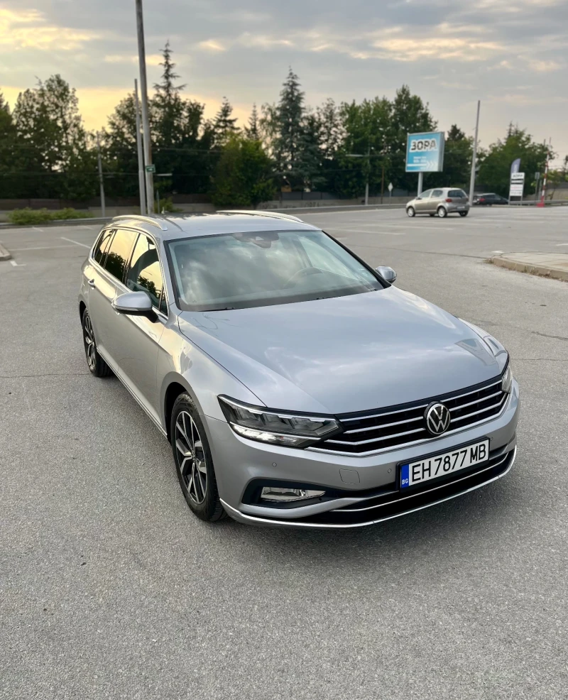 VW Passat 2.0 TDI Digital LED Keyless Distronic Lane Assist, снимка 2 - Автомобили и джипове - 52267769