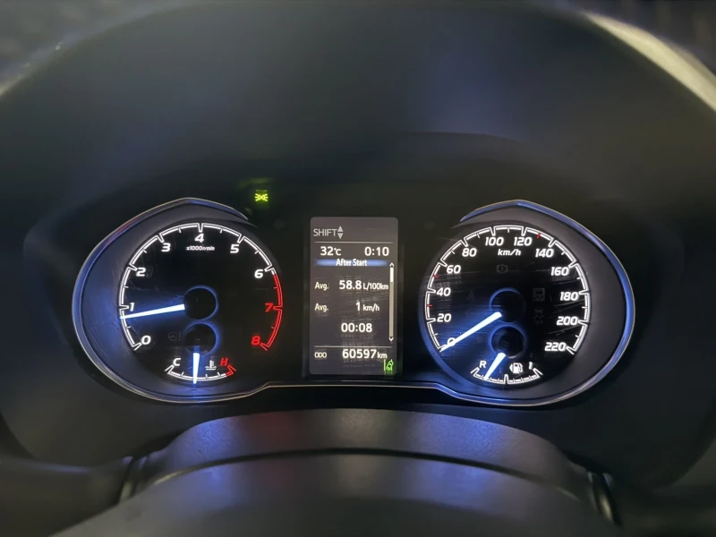 Toyota Yaris 1.0 VVT-i  60000 км, снимка 13 - Автомобили и джипове - 51459442