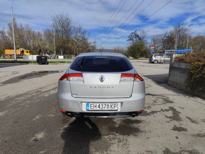Renault Laguna 3, снимка 17 - Автомобили и джипове - 52593684
