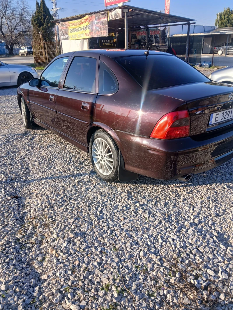 Opel Vectra, снимка 11 - Автомобили и джипове - 52710728