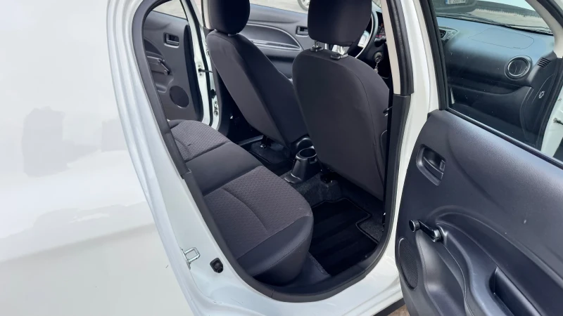 Mitsubishi Space star, снимка 11 - Автомобили и джипове - 53029228