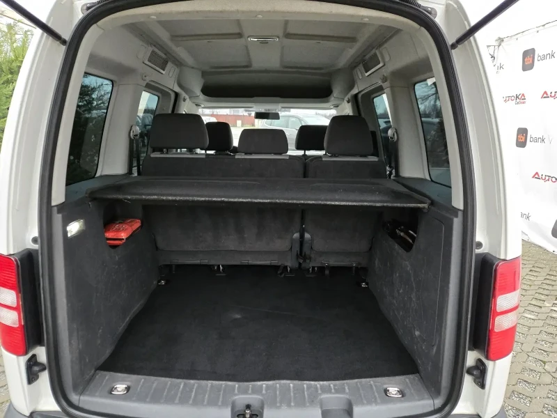 VW Caddy 1.6TDI-102кс= ПЪТНИЧЕСКИ= КЛИМАТИК, снимка 10 - Автомобили и джипове - 53500227
