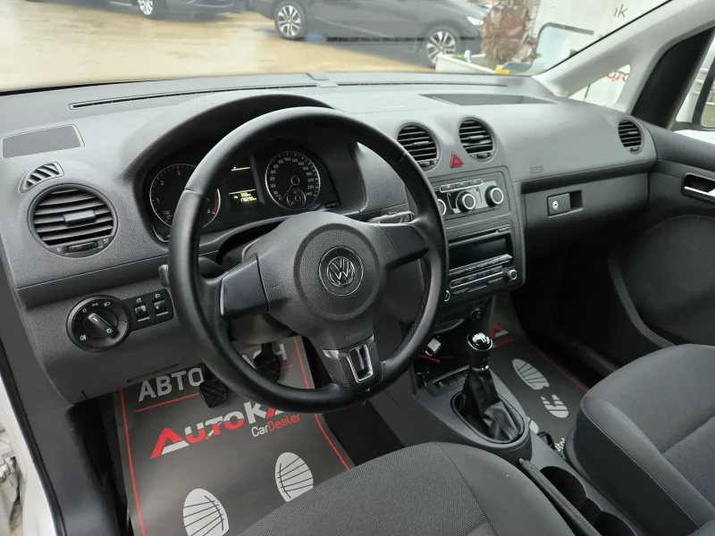 VW Caddy 1.6TDI-102кс= ПЪТНИЧЕСКИ= КЛИМАТИК, снимка 8 - Автомобили и джипове - 53500227