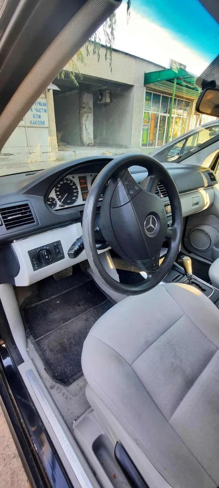 Mercedes-Benz B 180 CDI, снимка 7 - Автомобили и джипове - 48144600