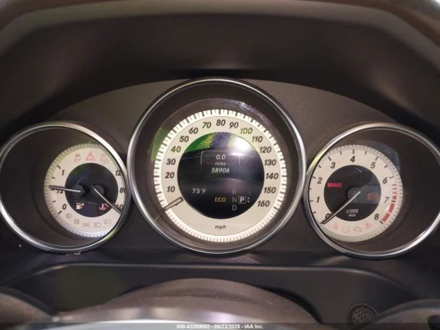 Mercedes-Benz E 350 4MATIC, снимка 9 - Автомобили и джипове - 53767187