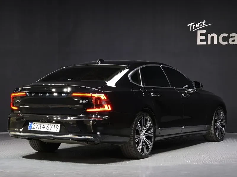 Volvo S90 B6 Awd Ultimate Bright, снимка 2 - Автомобили и джипове - 55738221