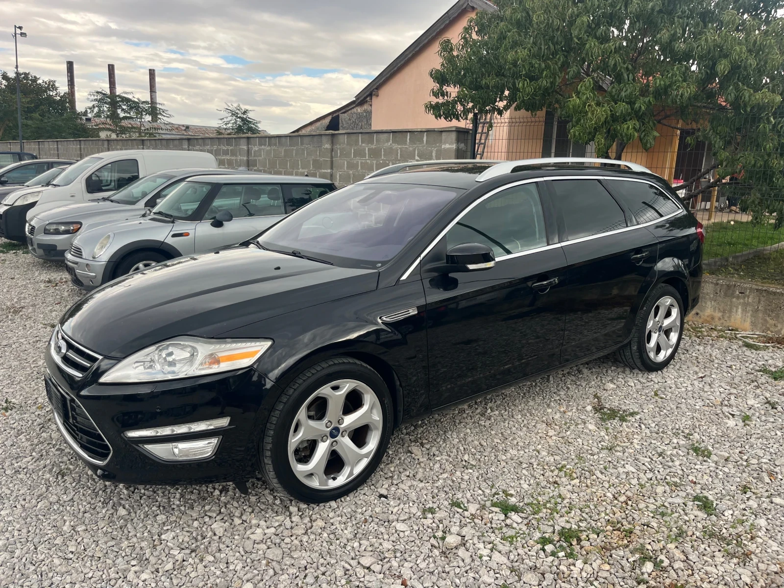 Ford Mondeo 2.0TDCI GHIA - изображение 2