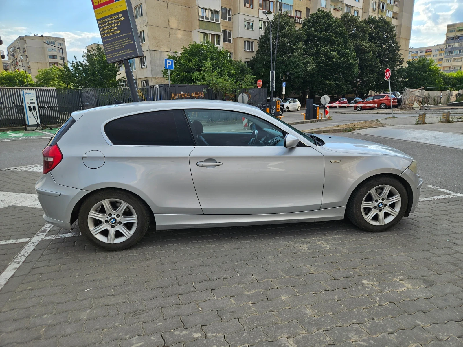 BMW 120 FACELIFT/M-TECSHNIK ОКАЧВАНЕ/XENON - изображение 4
