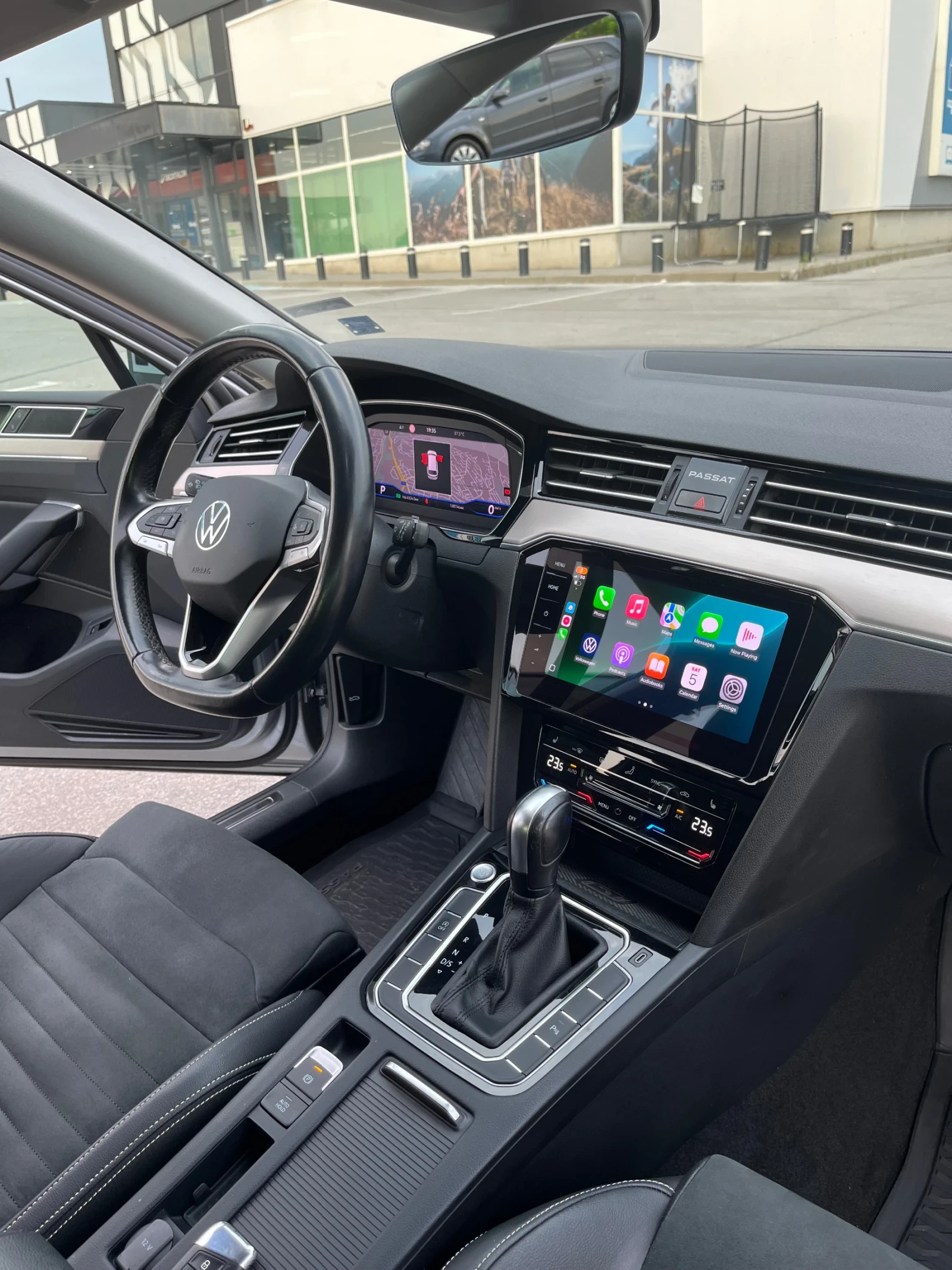 VW Passat 2.0 TDI Digital LED Keyless Distronic Lane Assist - изображение 7