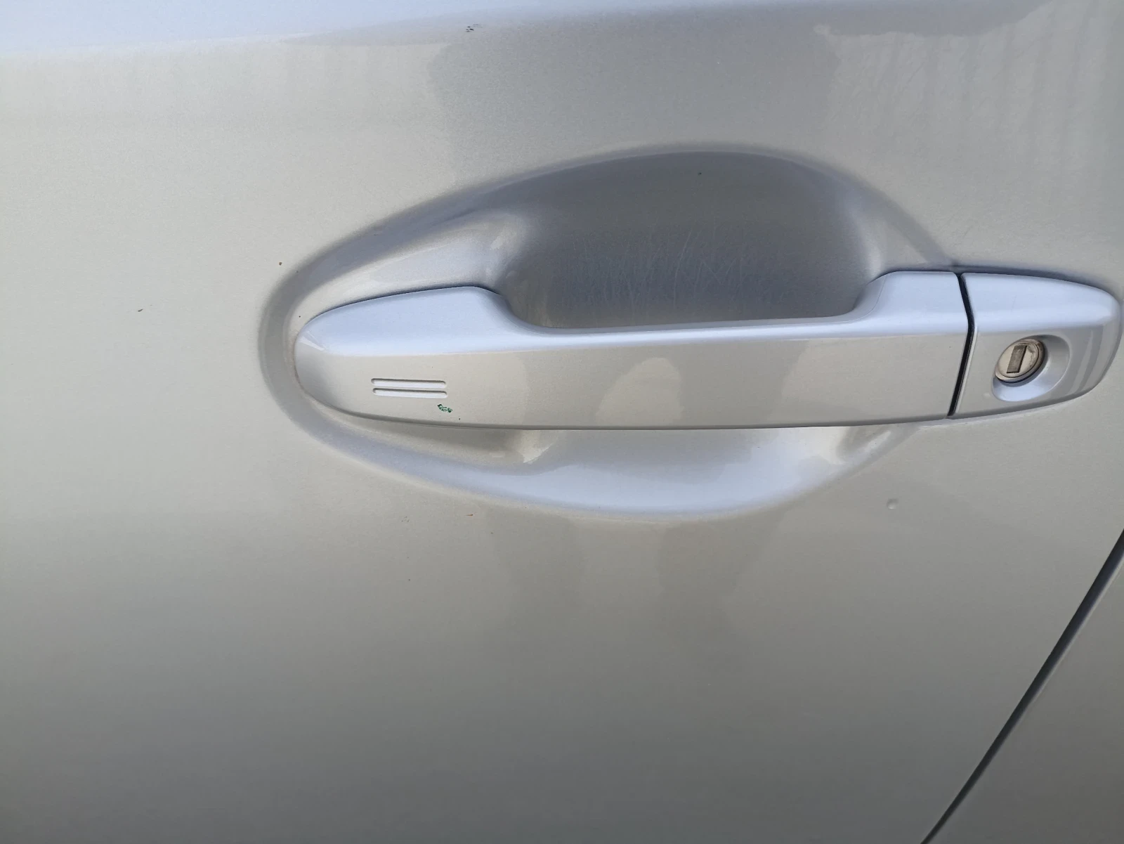 Toyota Auris 2.0d 124  | Mobile.bg � ����������� 12