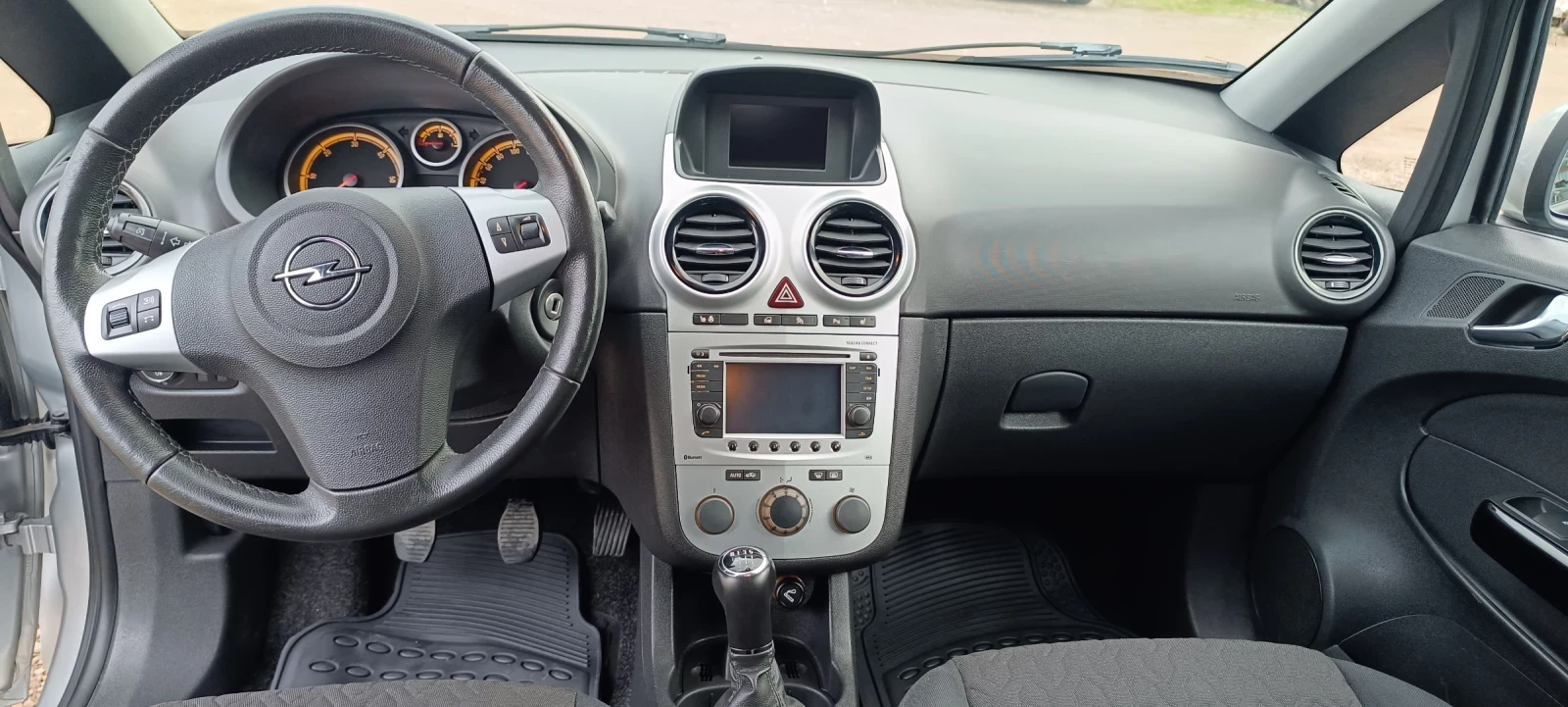 Opel Corsa  - изображение 10