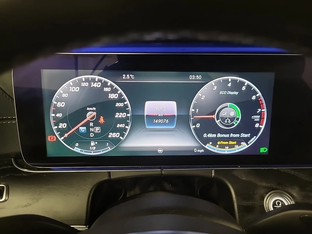 Mercedes-Benz E 400 AMG LINE* CARFAX * ФИНАНСИРАНЕ  - изображение 10