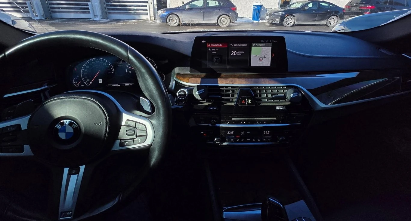 BMW 540 * 540i xDrive * CARFAX * ���� �� �� | Mobile.bg � ����������� 10