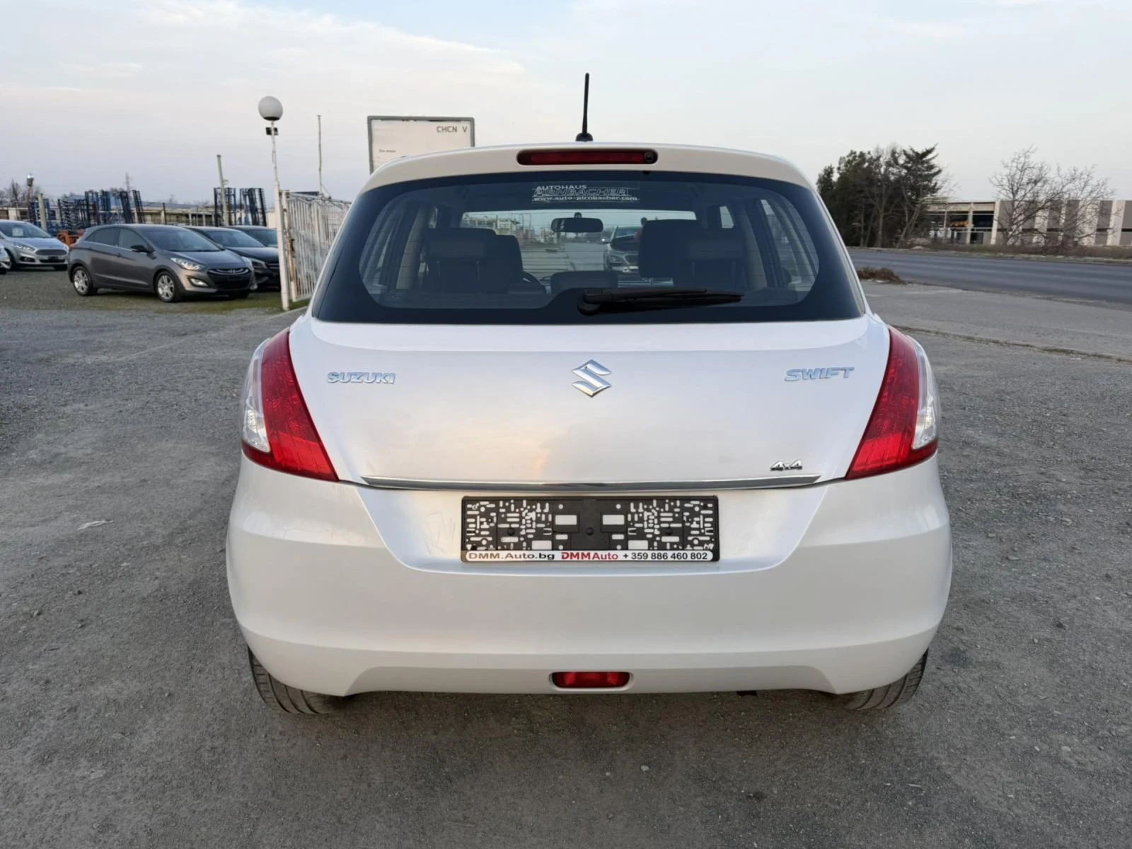 Suzuki Swift 1.2-90 КС 4х4 БЕНЗИН FACELIFT ЕВРО5А, снимка 6 - Автомобили и джипове - 53179604