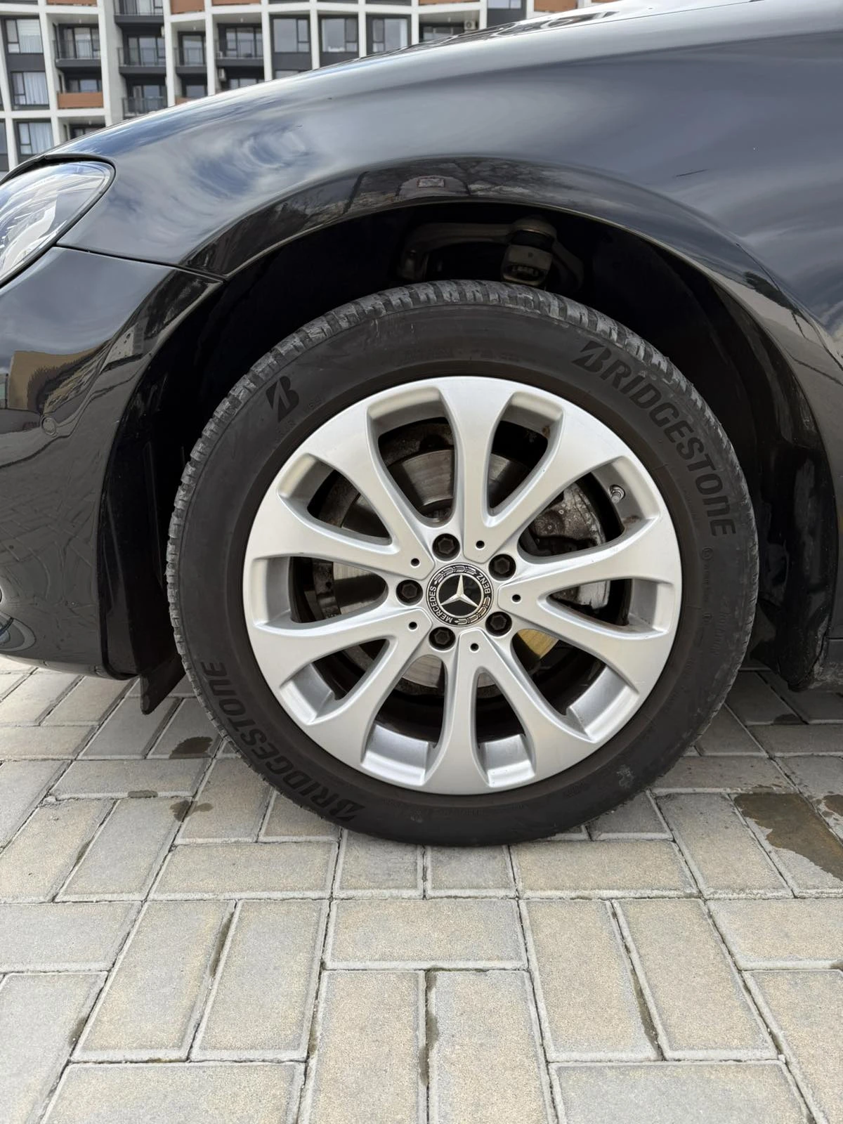 Mercedes-Benz E 220, снимка 15 - Автомобили и джипове - 53741026