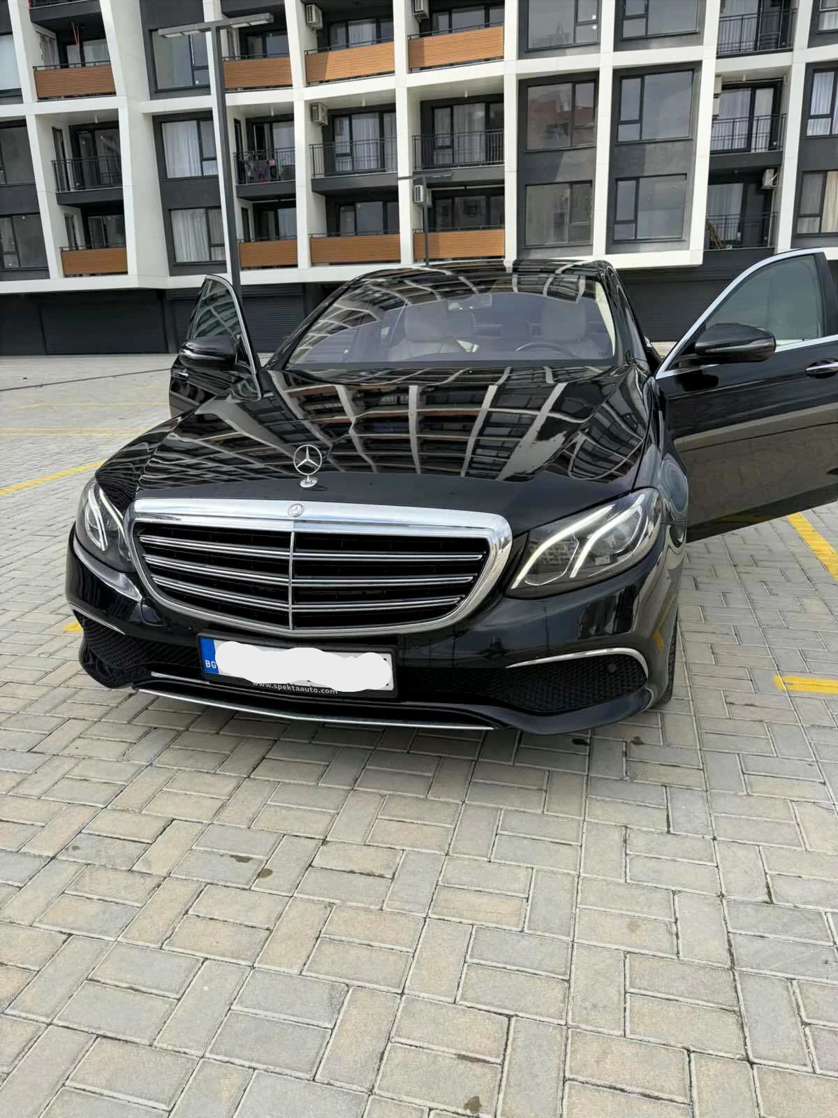 Mercedes-Benz E 220