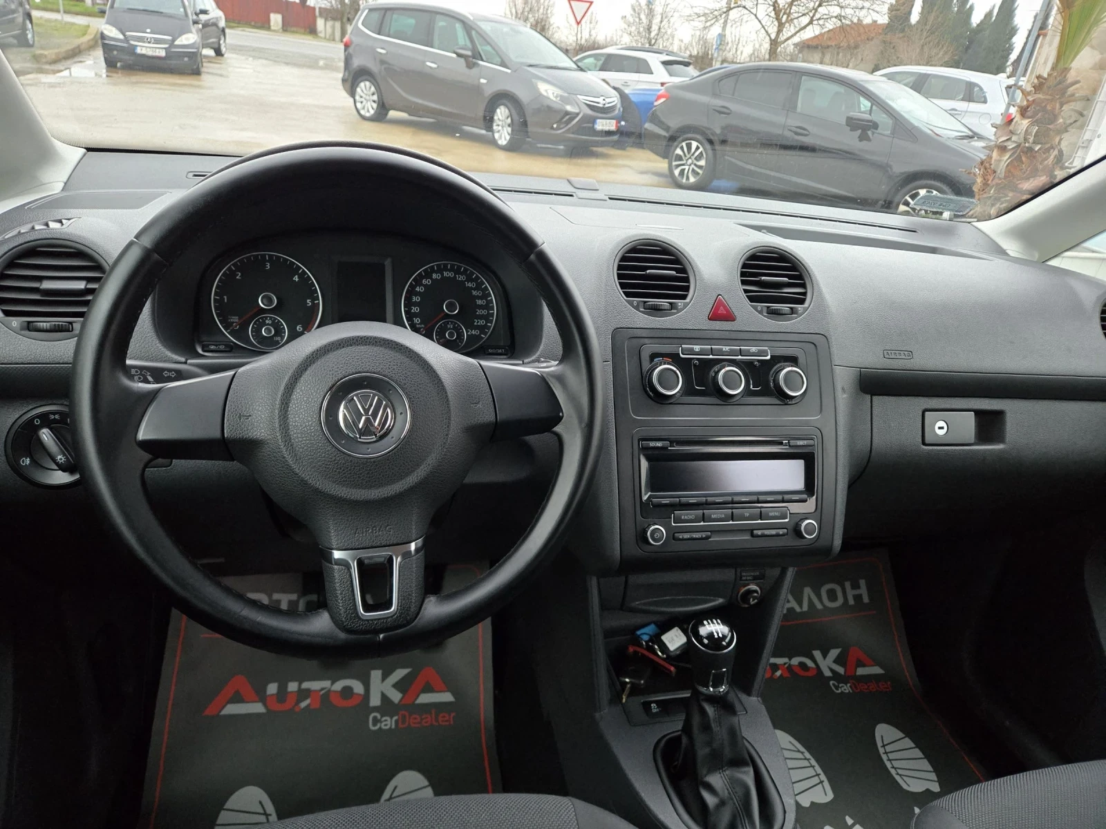 VW Caddy 1.6TDI-102��= ����������= �������� | Mobile.bg � ����������� 11