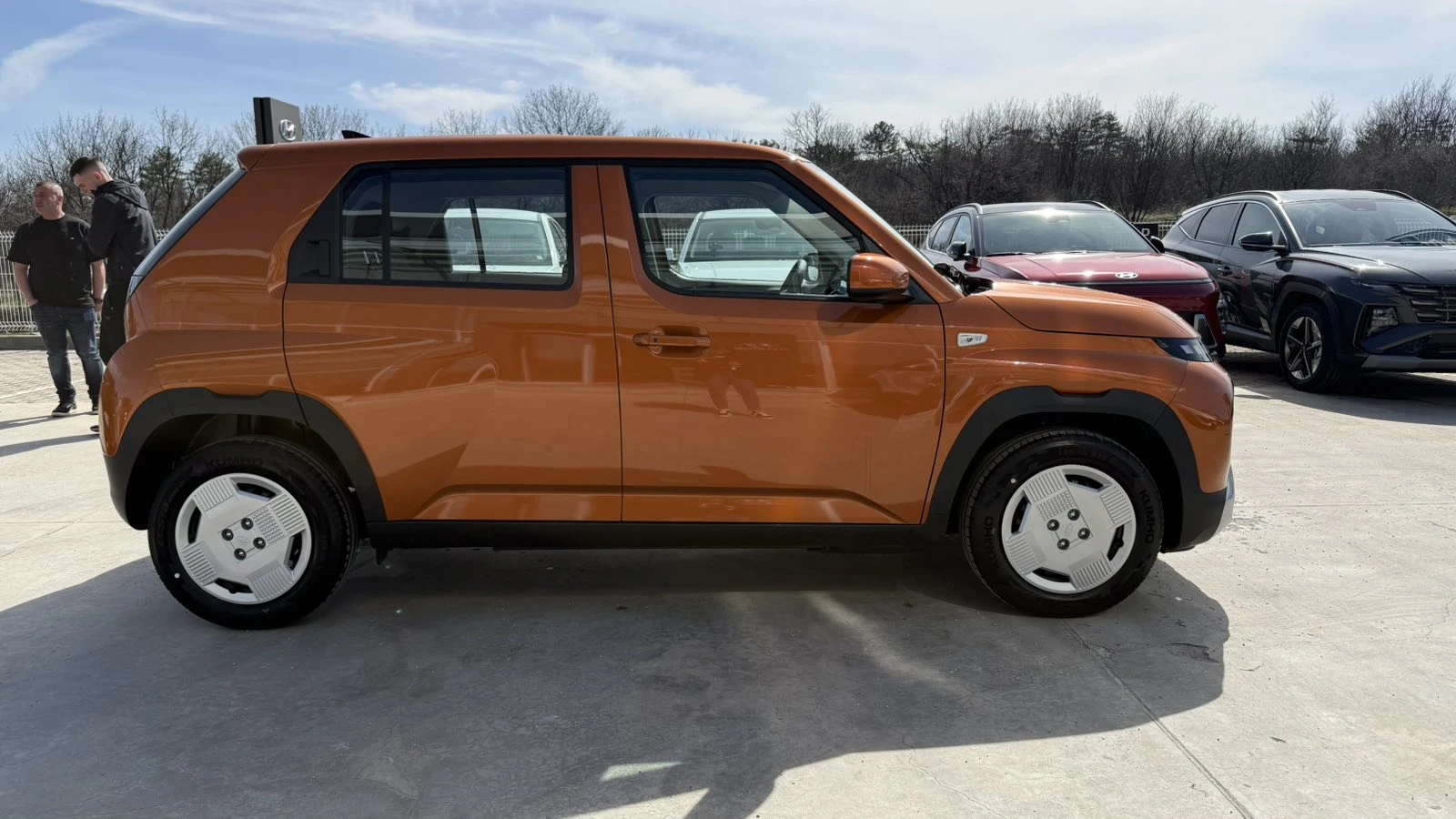 Hyundai Inster Business 49 кВтч 115 к.с. , снимка 6 - Автомобили и джипове - 53804255