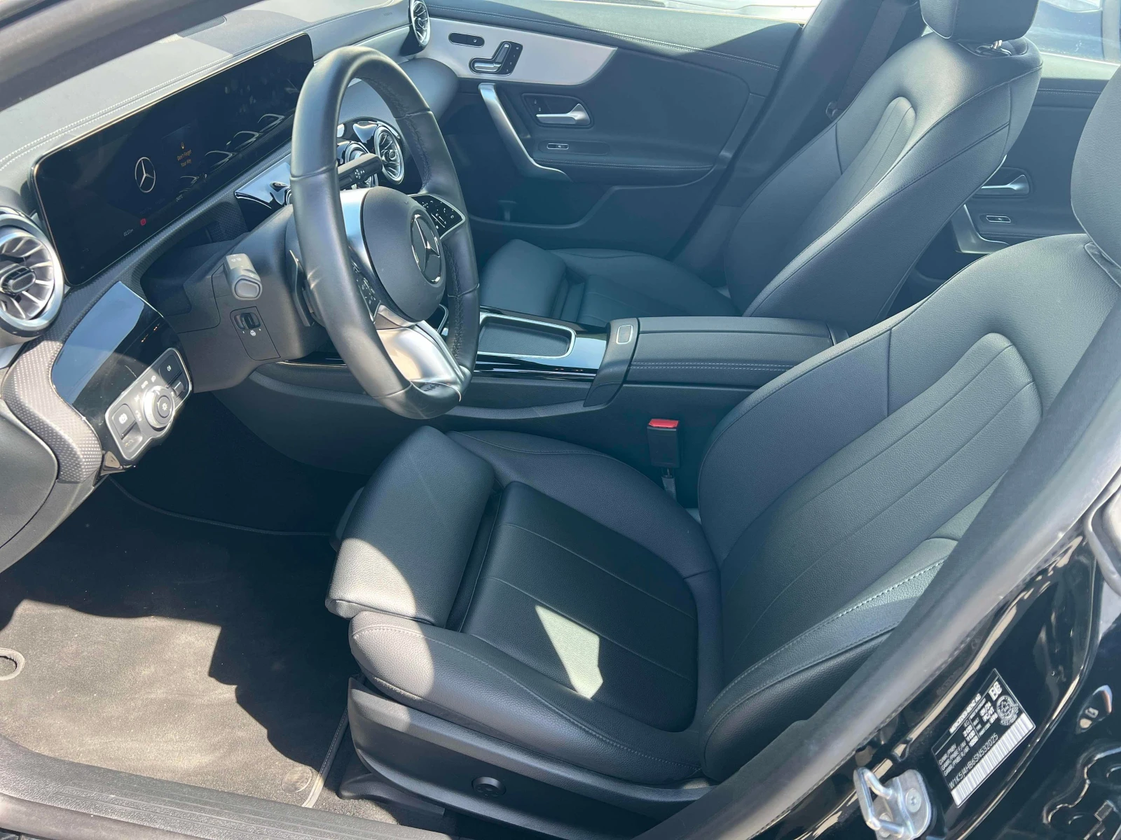 Mercedes-Benz CLA, снимка 5 - Автомобили и джипове - 54205200
