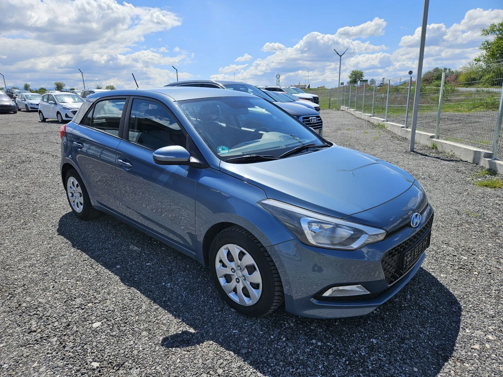 Hyundai I20 1.1 crdi euro6, снимка 7 - Автомобили и джипове - 54293450