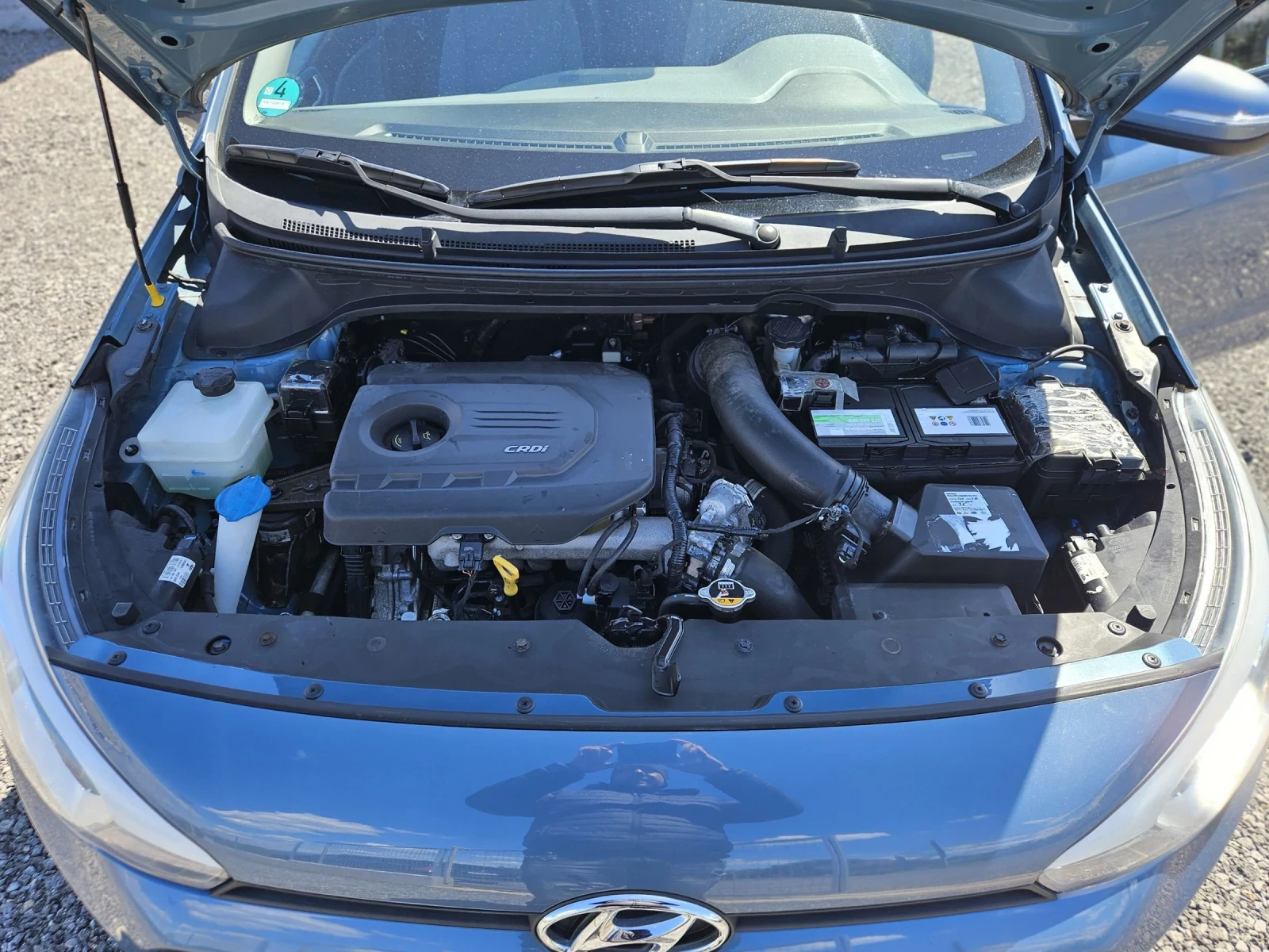 Hyundai I20 1.1 crdi euro6, снимка 15 - Автомобили и джипове - 54293450