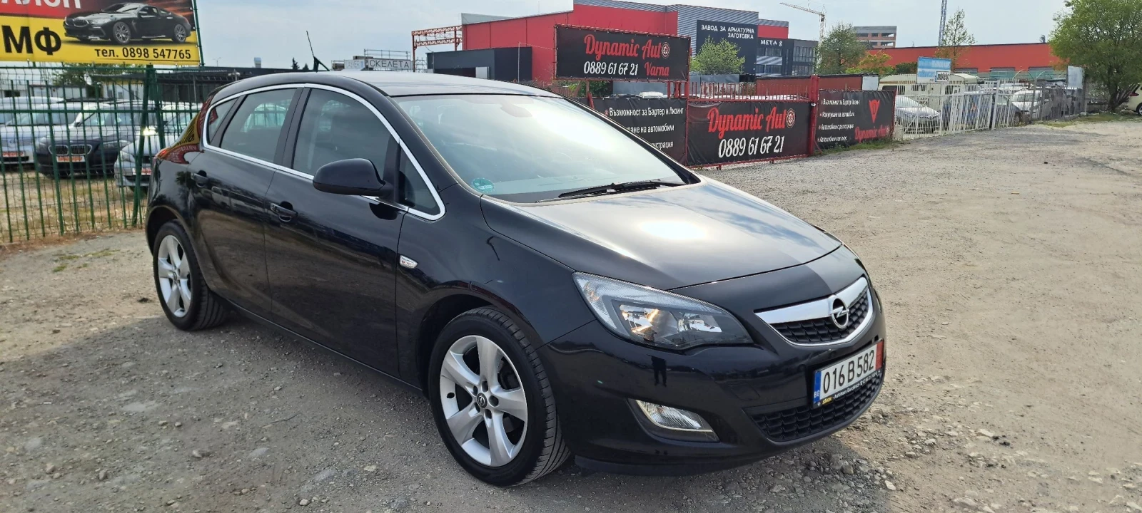 Opel Astra 1.6 бензин, снимка 9 - Автомобили и джипове - 54481871