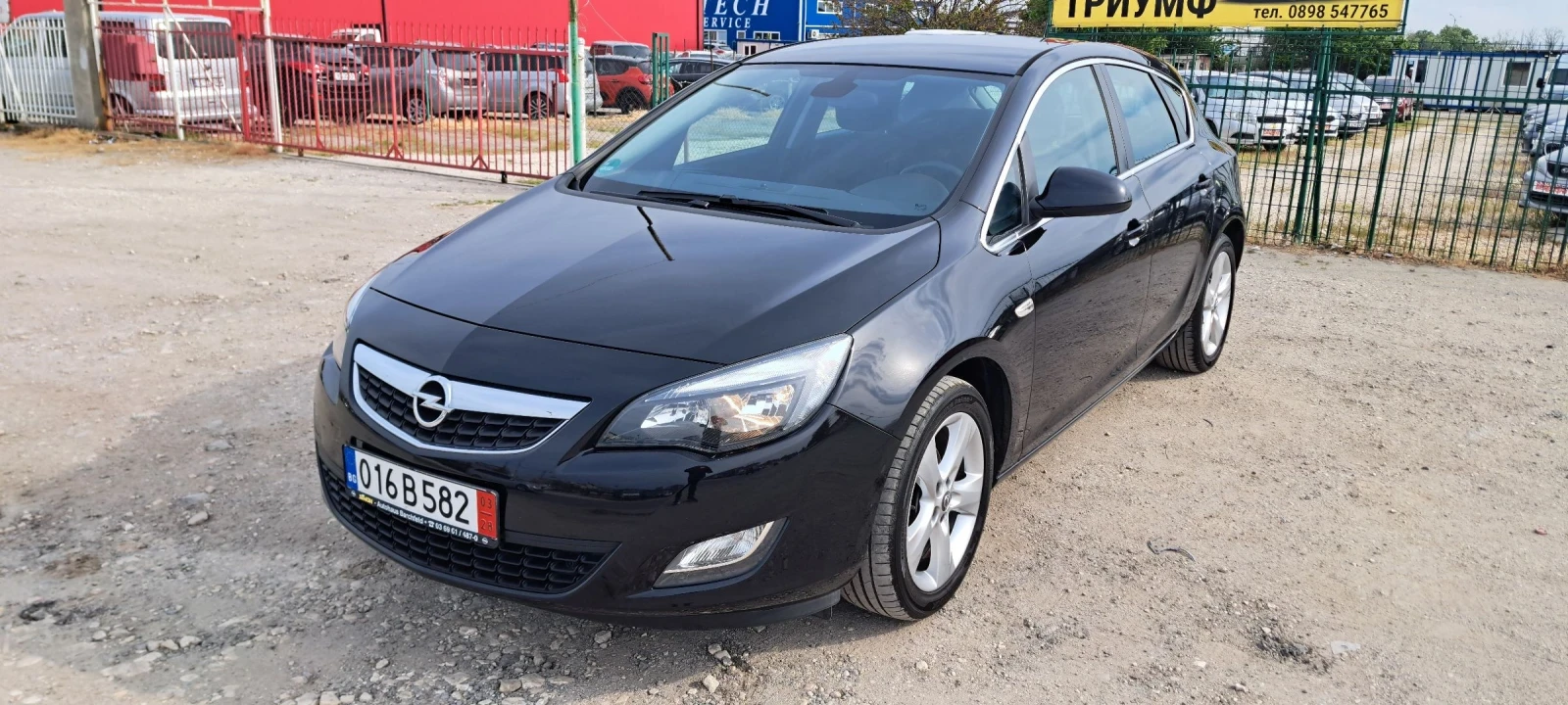 Opel Astra 1.6 бензин, снимка 8 - Автомобили и джипове - 54481871