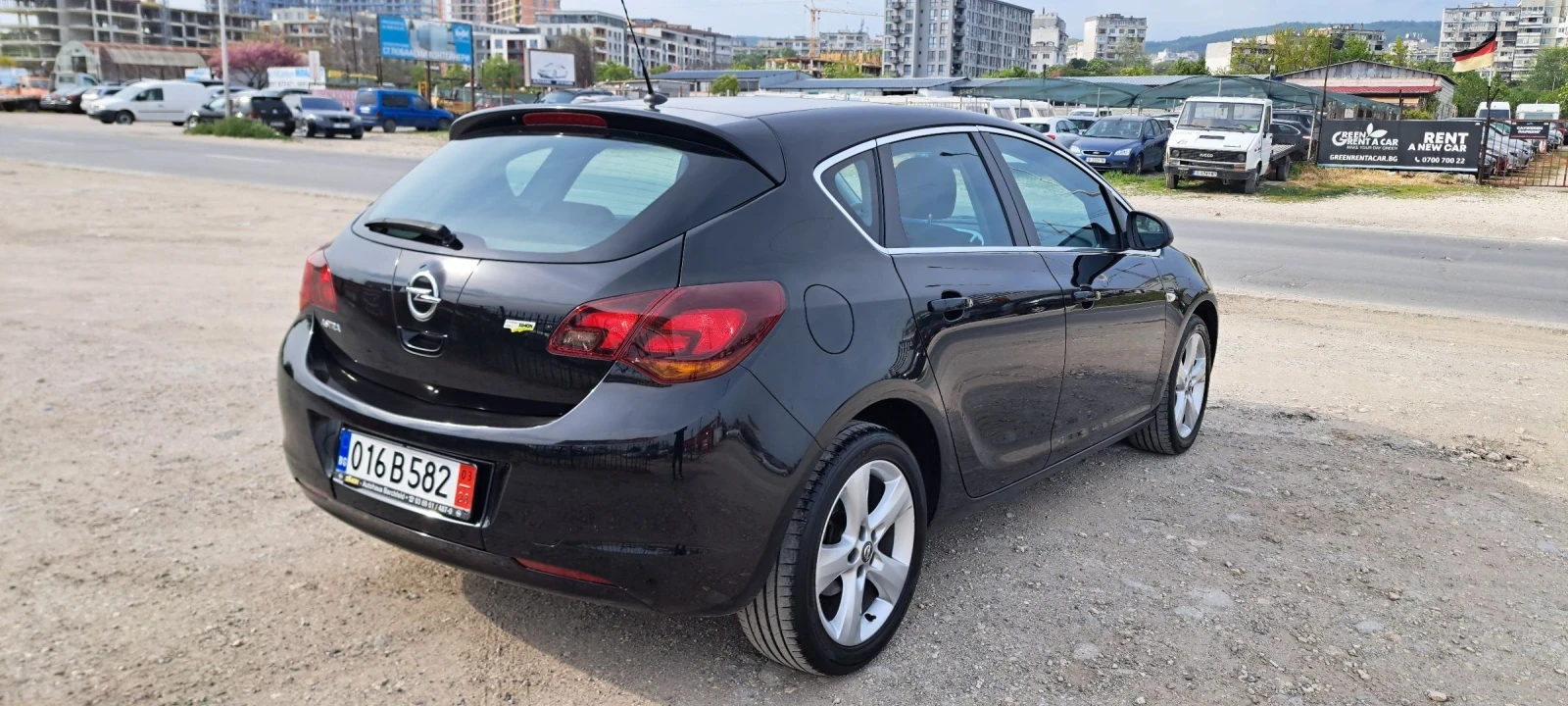 Opel Astra 1.6 бензин, снимка 6 - Автомобили и джипове - 54481871
