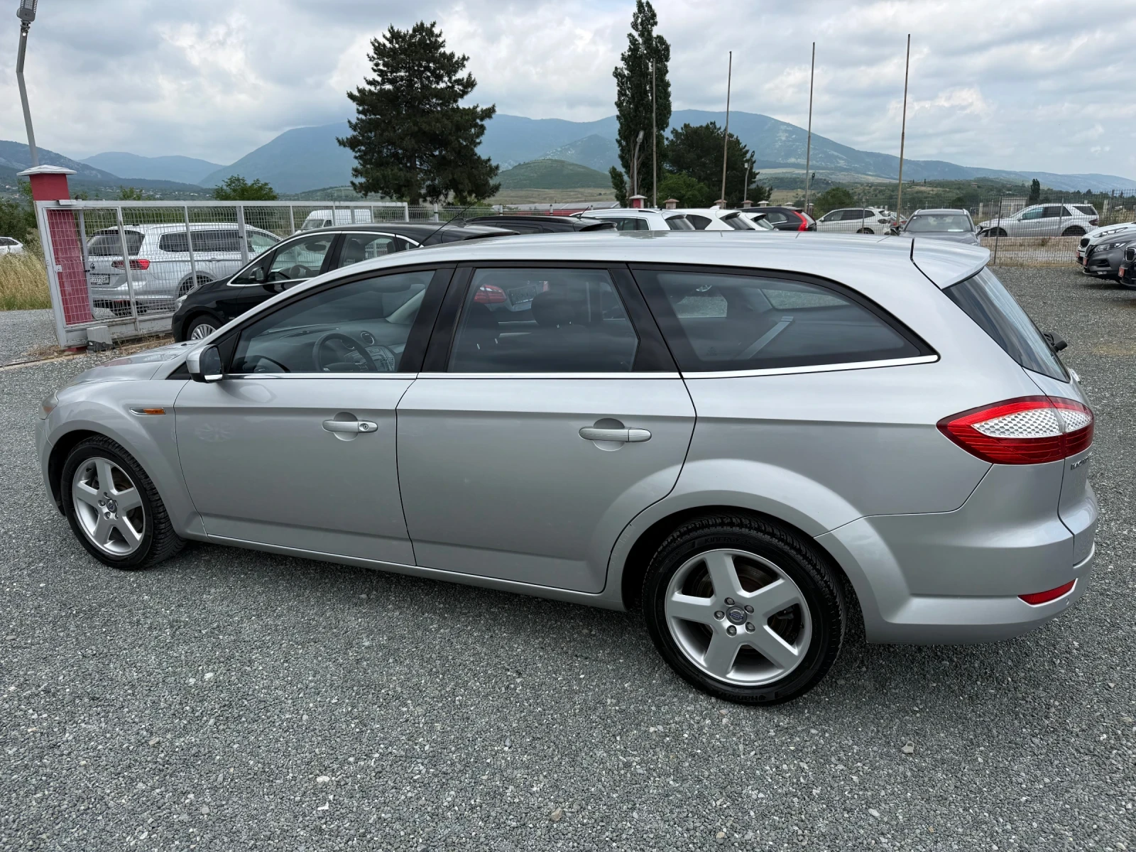 Ford Mondeo (KATO НОВА), снимка 9 - Автомобили и джипове - 54650531