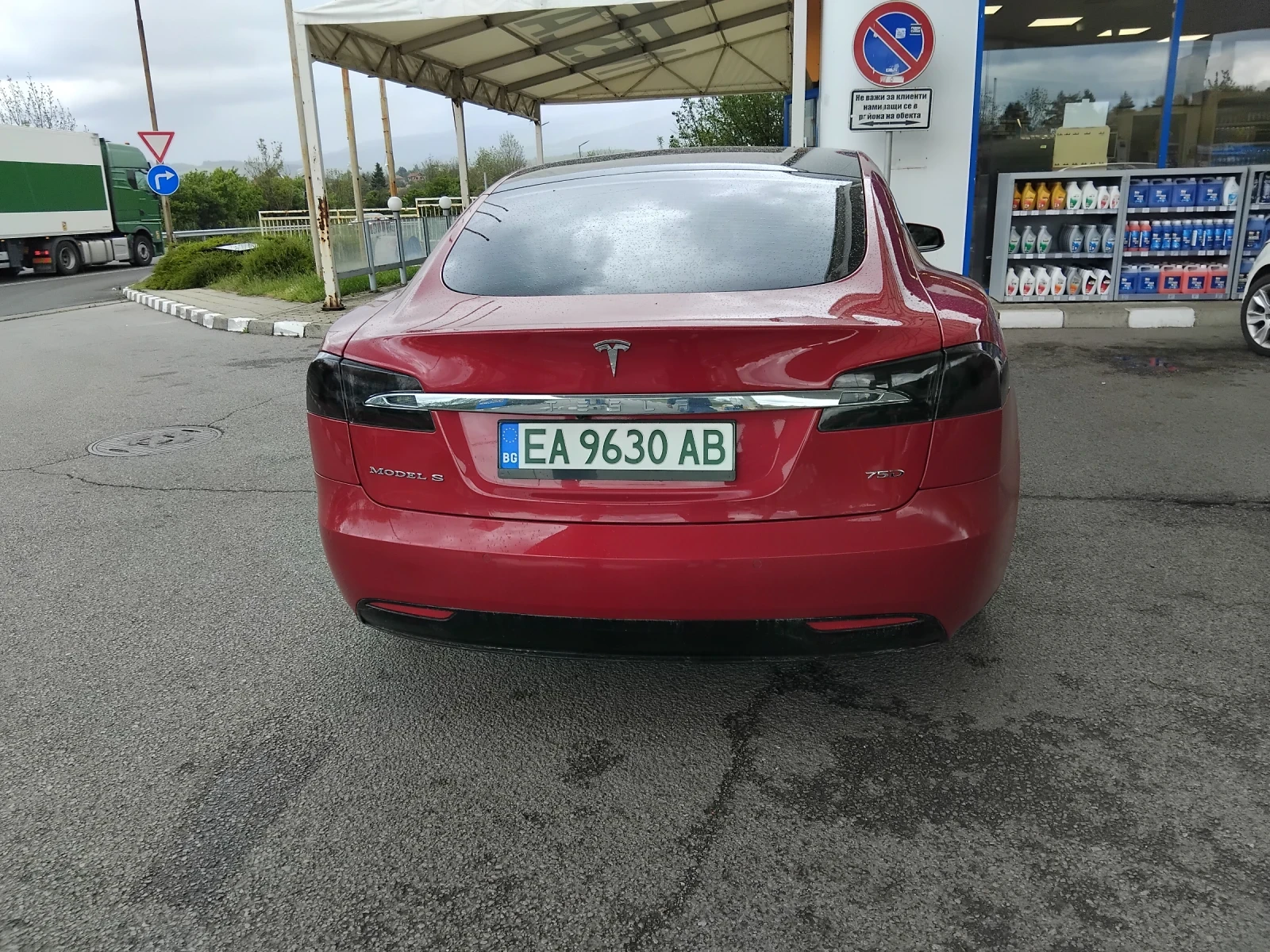 Tesla Model S 75D, снимка 14 - Автомобили и джипове - 54662548