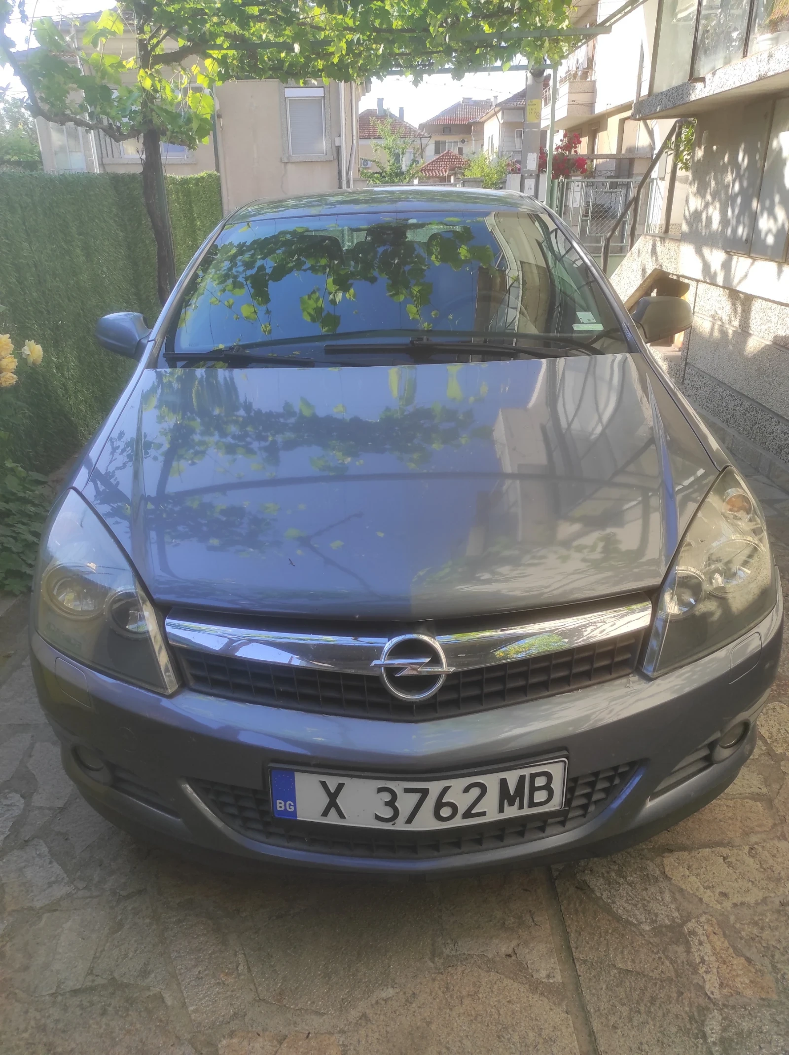 Opel Astra GTC 1.7 CDTI