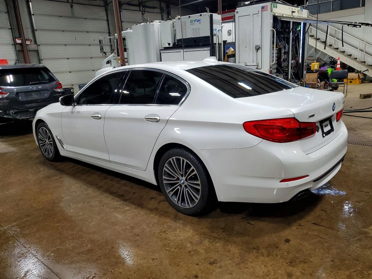 BMW 540 3.0l Xi, снимка 2 - Автомобили и джипове - 55093618