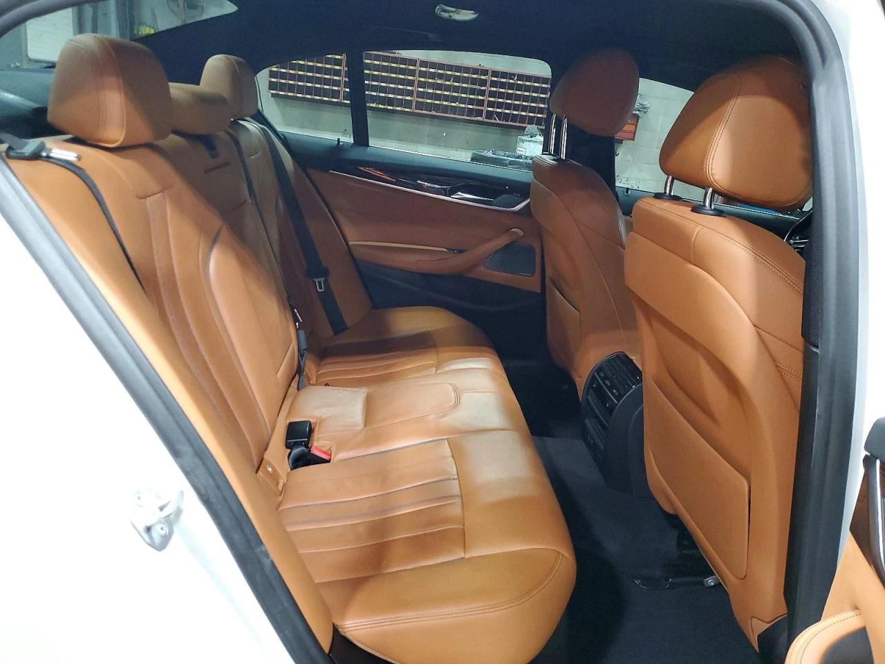 BMW 540 3.0l Xi, снимка 10 - Автомобили и джипове - 55093618