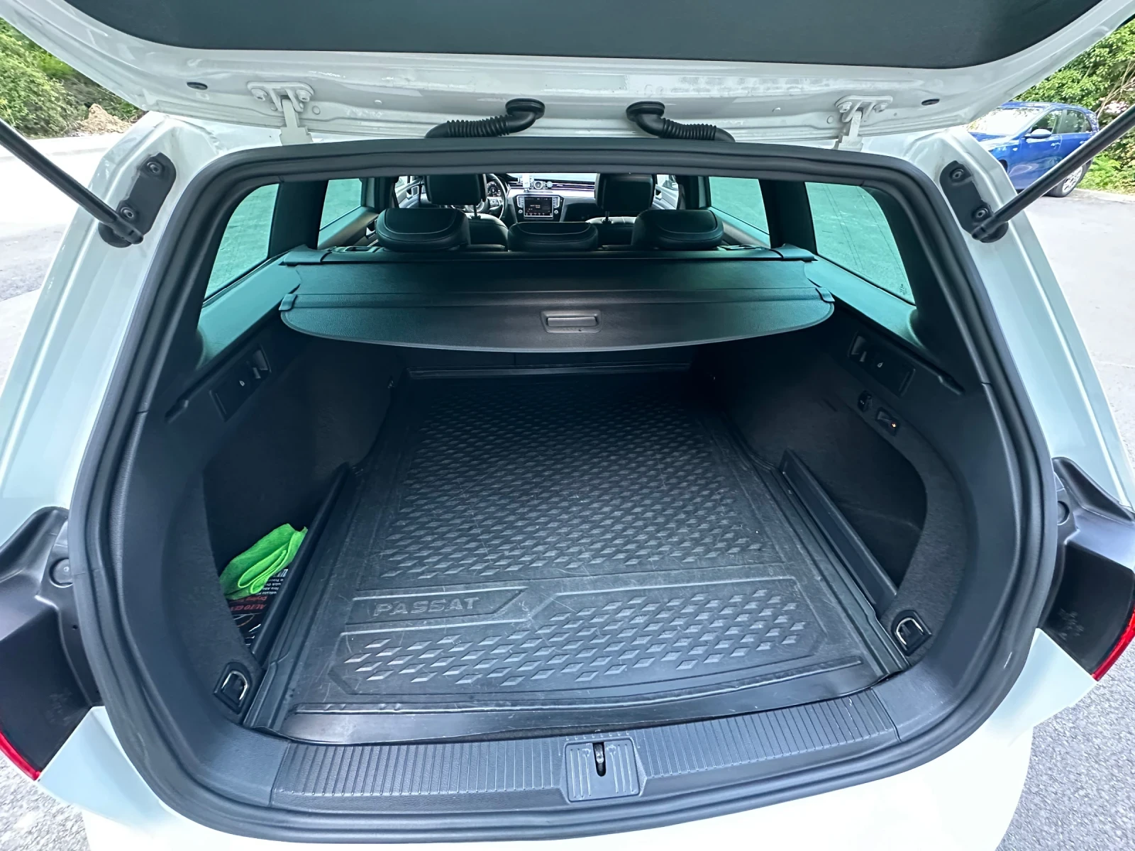 VW Passat Vw Passat B8 R-Line, снимка 16 - Автомобили и джипове - 55154180