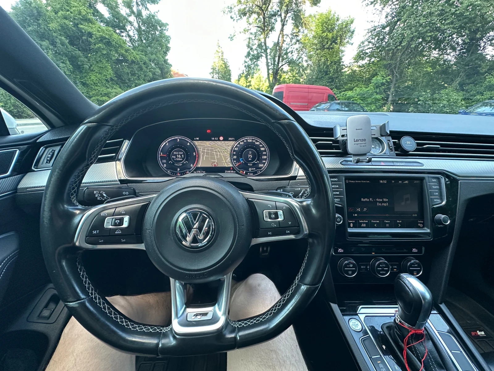 VW Passat Vw Passat B8 R-Line, снимка 8 - Автомобили и джипове - 55154180