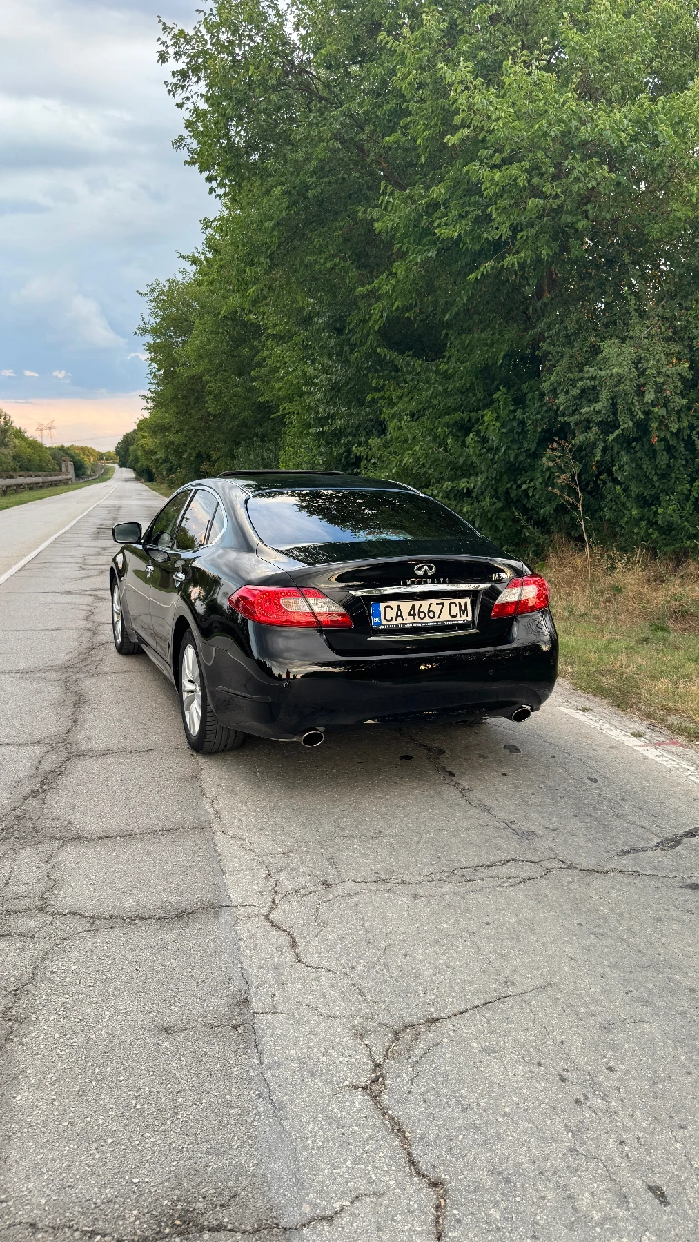 Infiniti M 30d, снимка 4 - Автомобили и джипове - 55343109