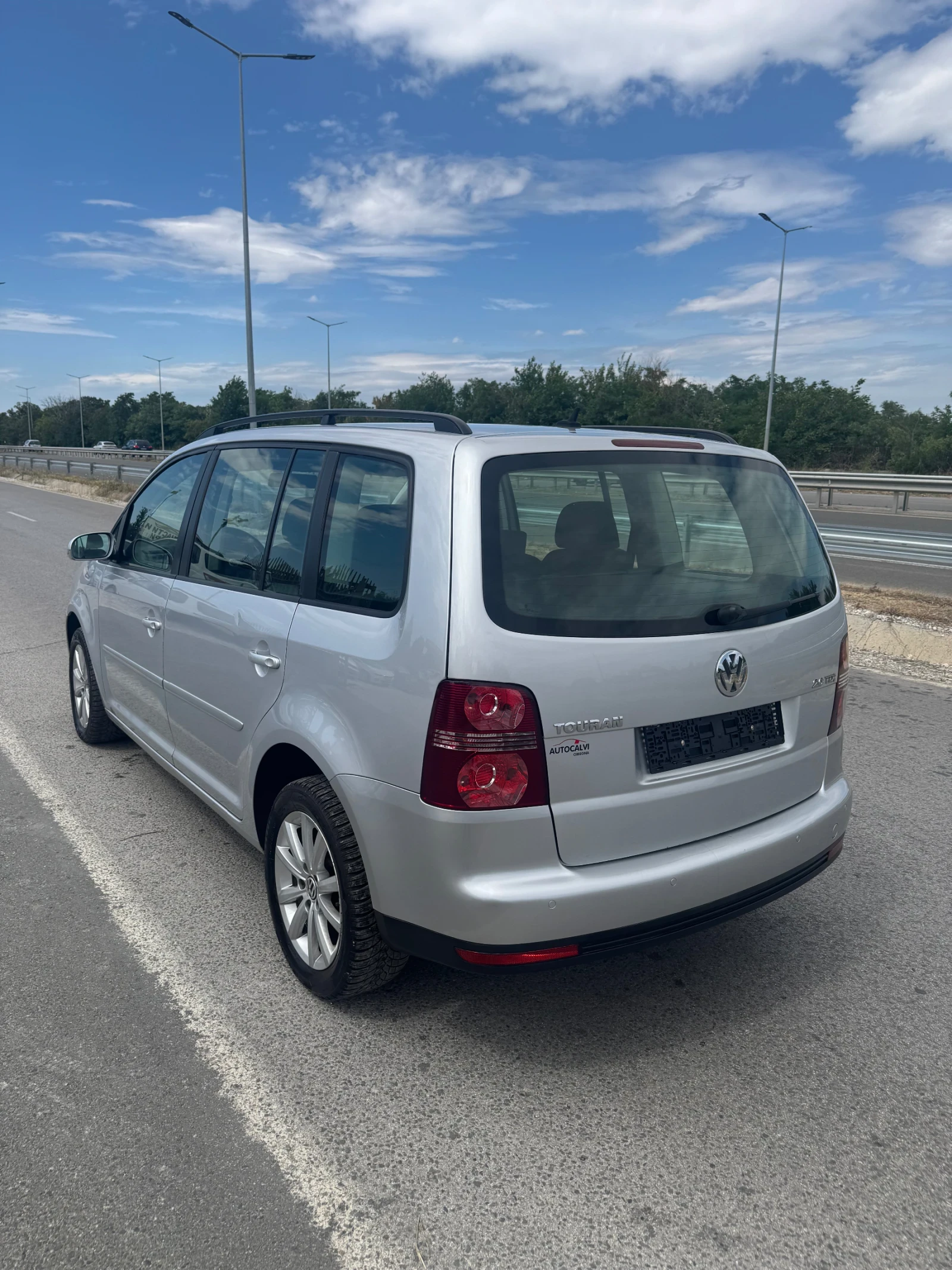 VW Touran 2.0 tdi 8 клапана, снимка 6 - Автомобили и джипове - 55434949