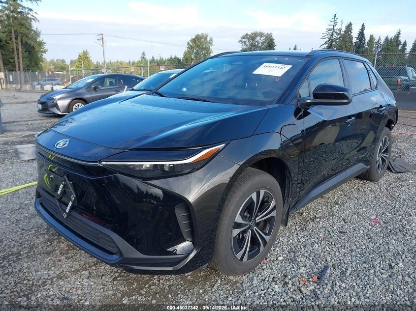 Toyota bZ4X XLE* AWD* КОЖА* ПОДГРЕВ* КАМЕРА* NAVI* LED* , снимка 3 - Автомобили и джипове - 56211275