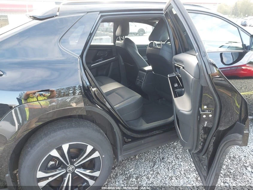 Toyota bZ4X XLE* AWD* КОЖА* ПОДГРЕВ* КАМЕРА* NAVI* LED* , снимка 8 - Автомобили и джипове - 56211275